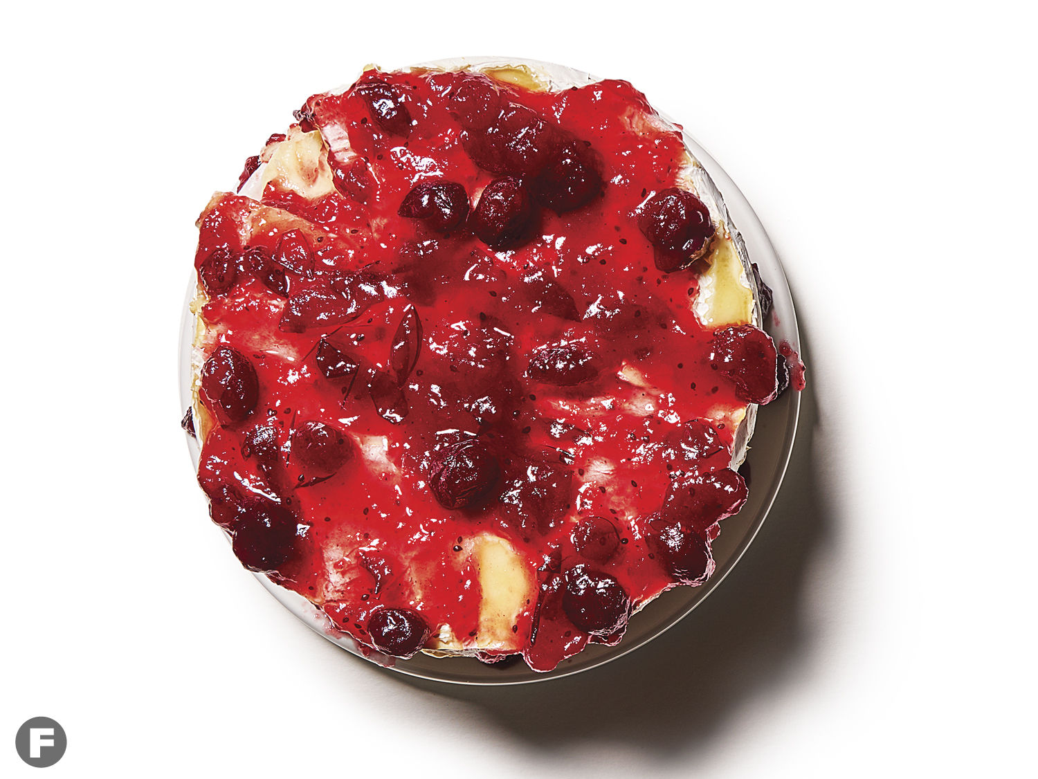 Layered Brie with Spiced Cranberry Sauce